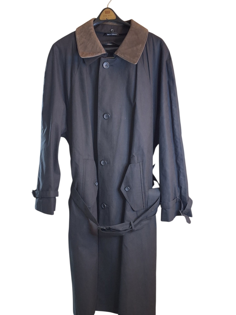 RAINFOREST Black Trench Coat with Brown Collar